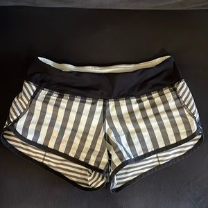 Lululemon Shorts 2” SZ 2